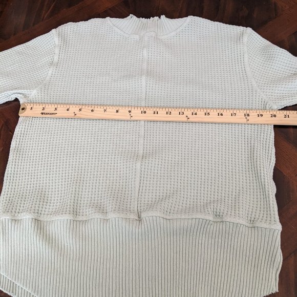 Anthropologie T.La Relaxed Mock Neck Waffle Top - Picture 7 of 8